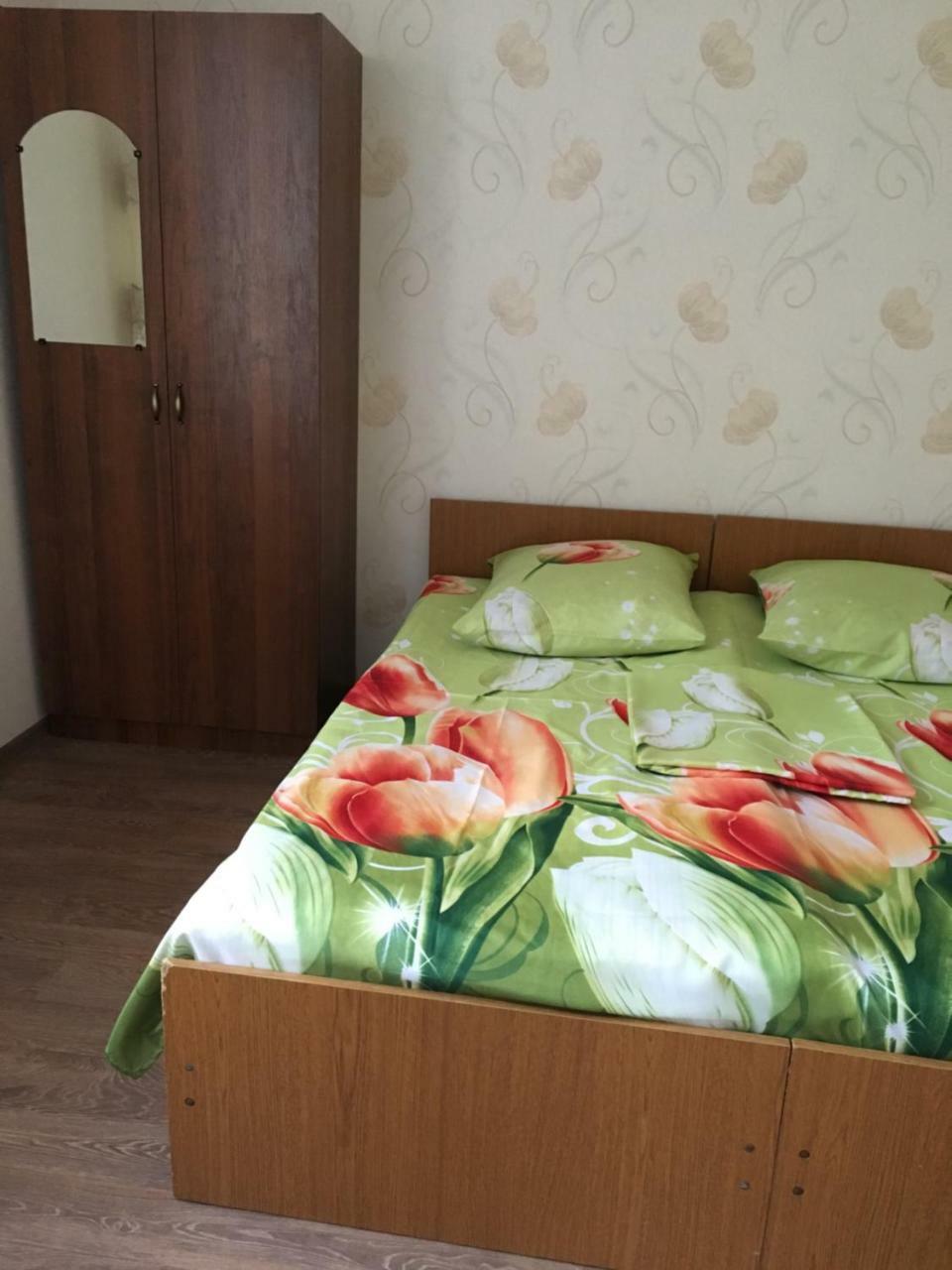 Guesthouse Milena Leselidze Екстер'єр фото