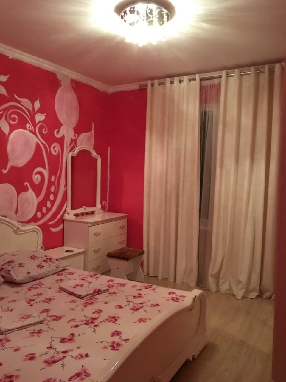 Guesthouse Milena Leselidze Екстер'єр фото