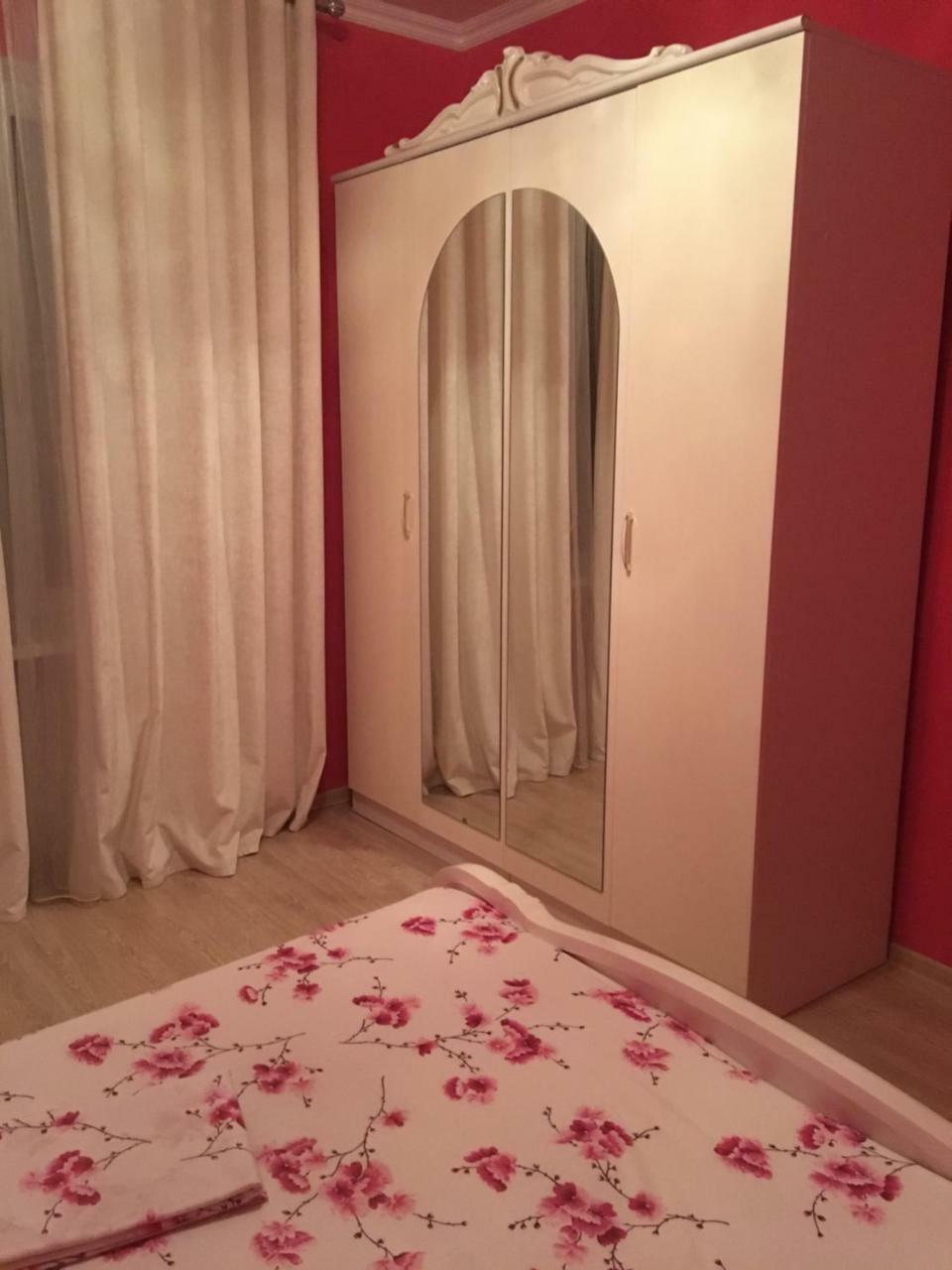Guesthouse Milena Leselidze Екстер'єр фото